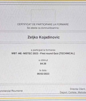 Bilde av bilverksted i Åsane med verkstedutstyr og biler.